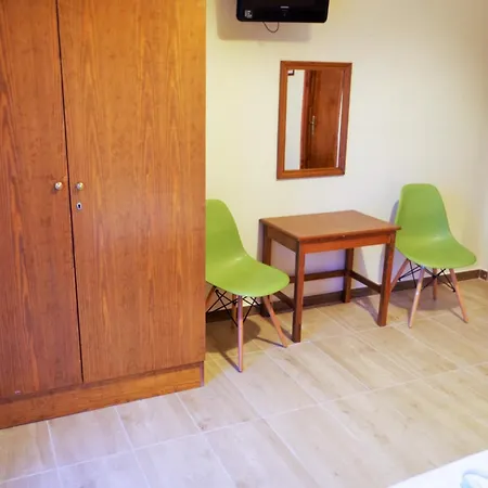 Πανσιόν Sotiras 3*